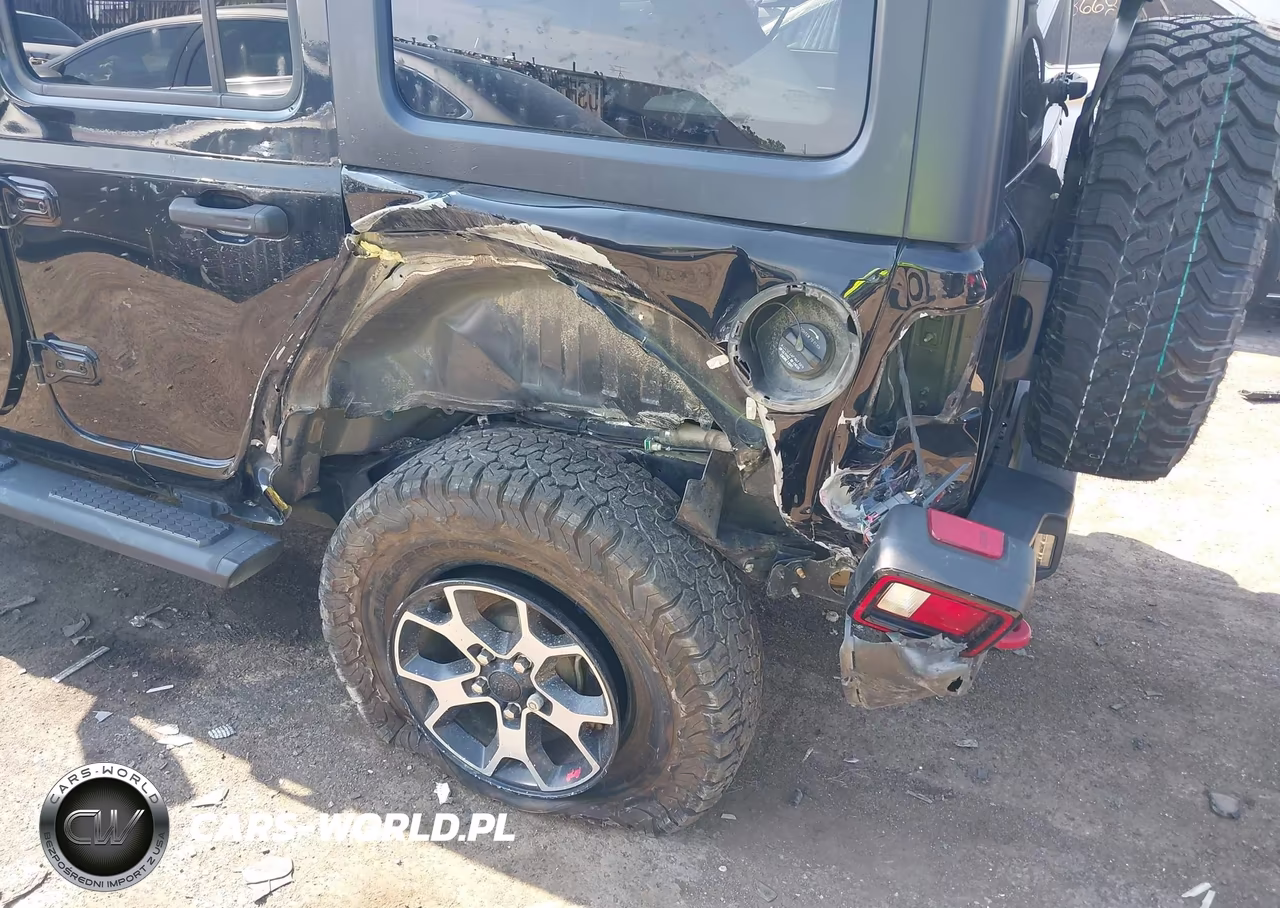 2021 Jeep Wrangler Unlimited Rubicon 4X4 VIN:1C4HJXFN1MW739909 - 6