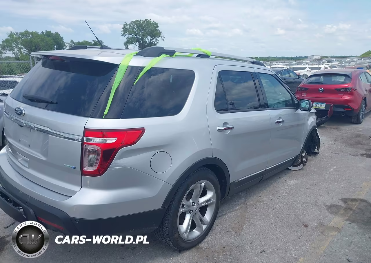 2014 Ford Explorer Limited VIN:1FM5K8F8XEGA75116 - 4