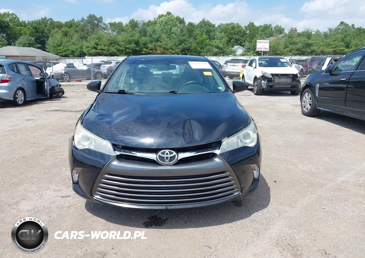 2016 Toyota Camry Le VIN:4T4BF1FKXGR522595 - 13