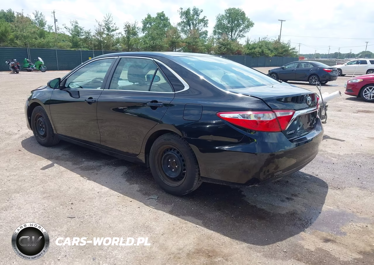 2016 Toyota Camry Le VIN:4T4BF1FKXGR522595 - 3