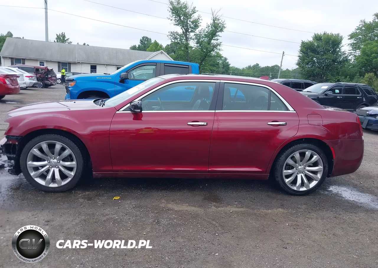 2018 Chrysler 300 Limited VIN:2C3CCAEG3JH301489 - 14