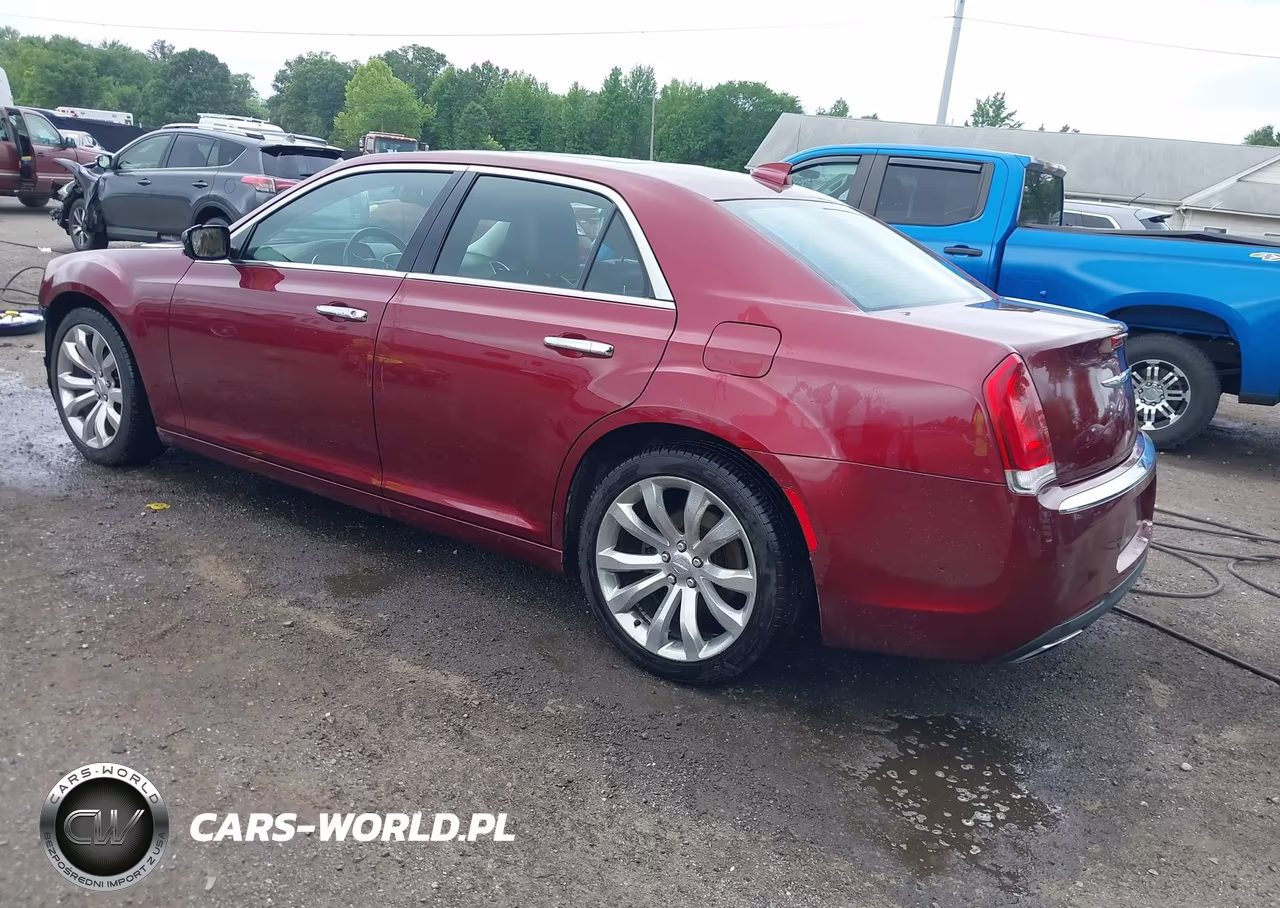 2018 Chrysler 300 Limited VIN:2C3CCAEG3JH301489 - 3