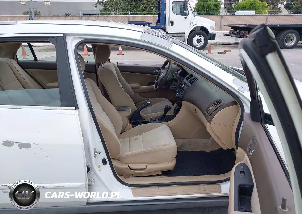 2005 Honda Accord 2.4 Lx VIN:3HGCM56445G710922 - 5