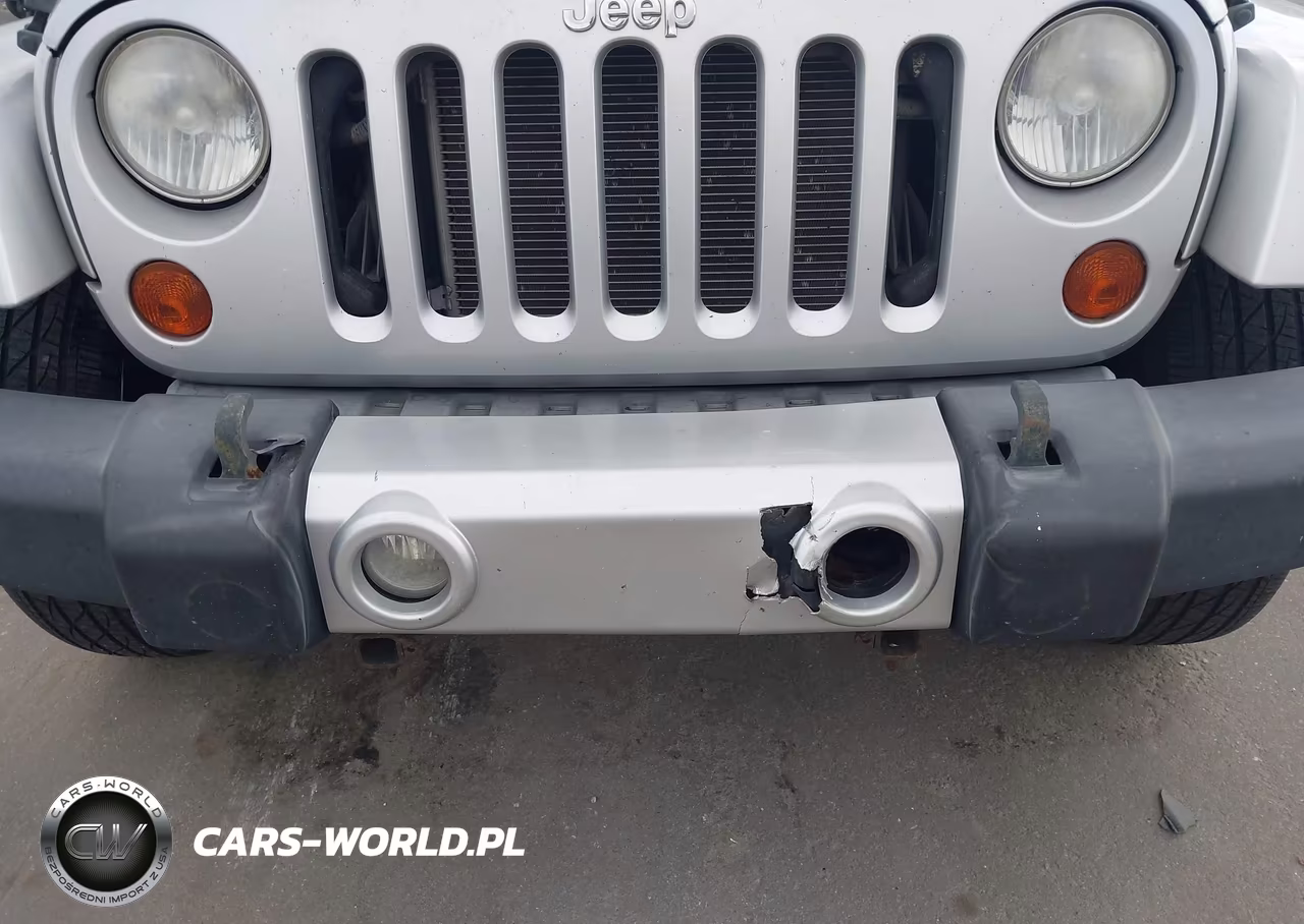 2008 Jeep Wrangler Unlimited Sahara VIN:1J4GA59148L614221 - 6