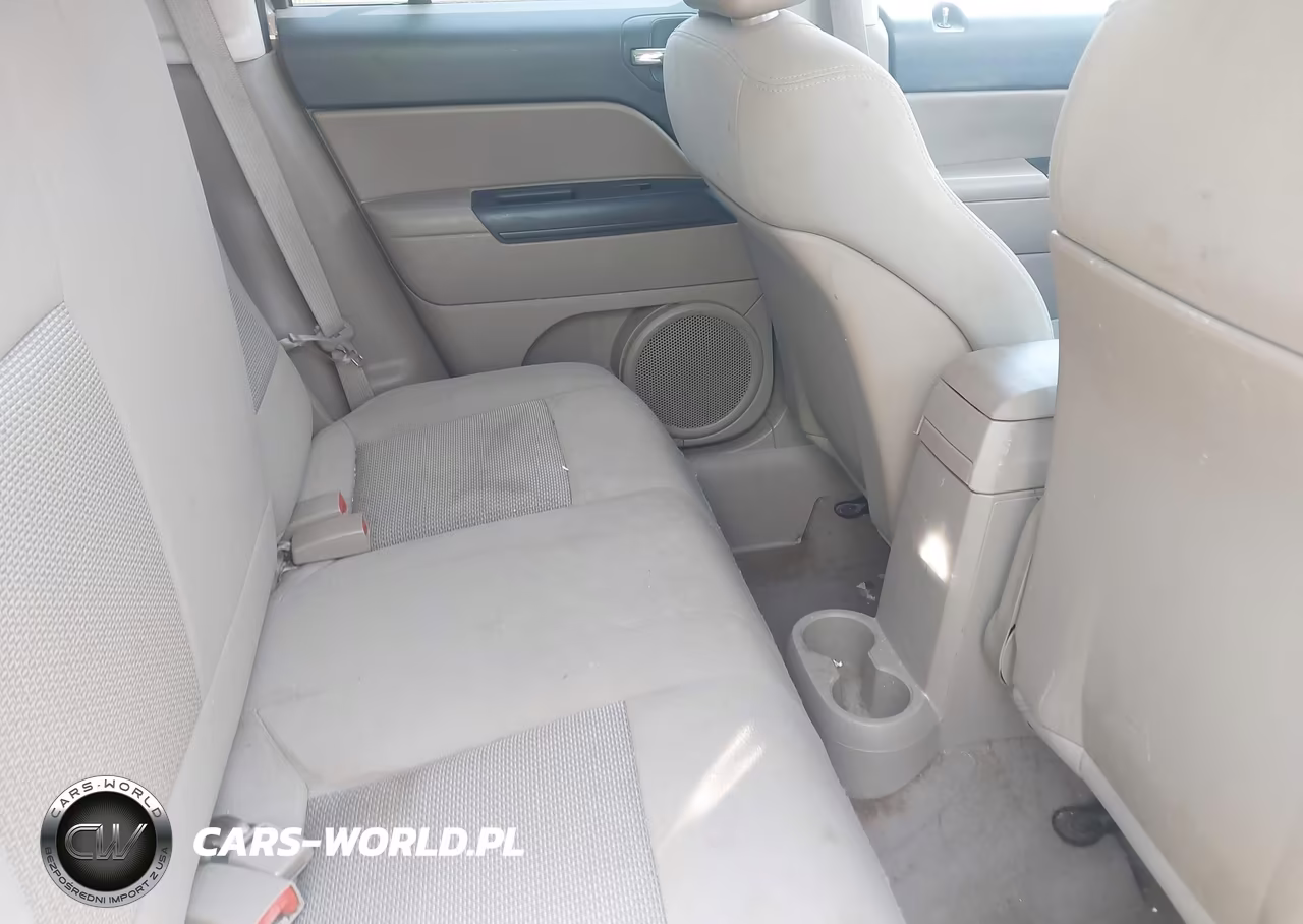 2009 Jeep Patriot Sport VIN:1J4FT28B99D208638 - 8