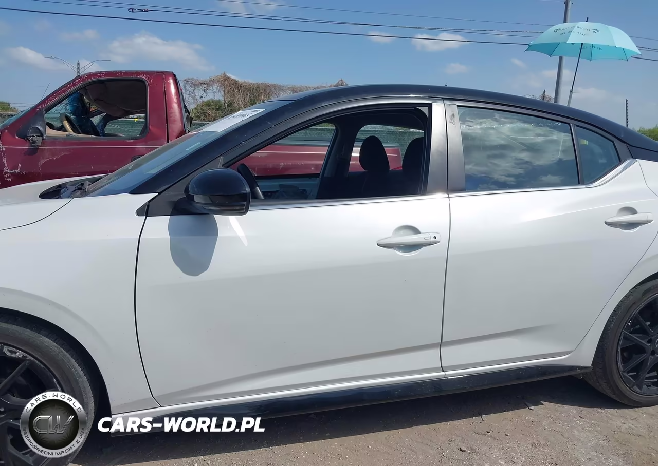 2025 Nissan Sentra Sr VIN:3N1AB8DV1SY285127 - 14
