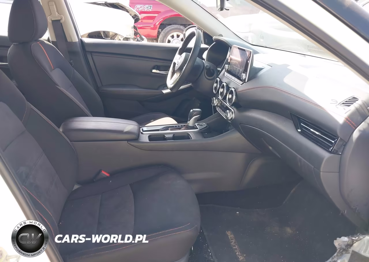 2025 Nissan Sentra Sr VIN:3N1AB8DV1SY285127 - 5