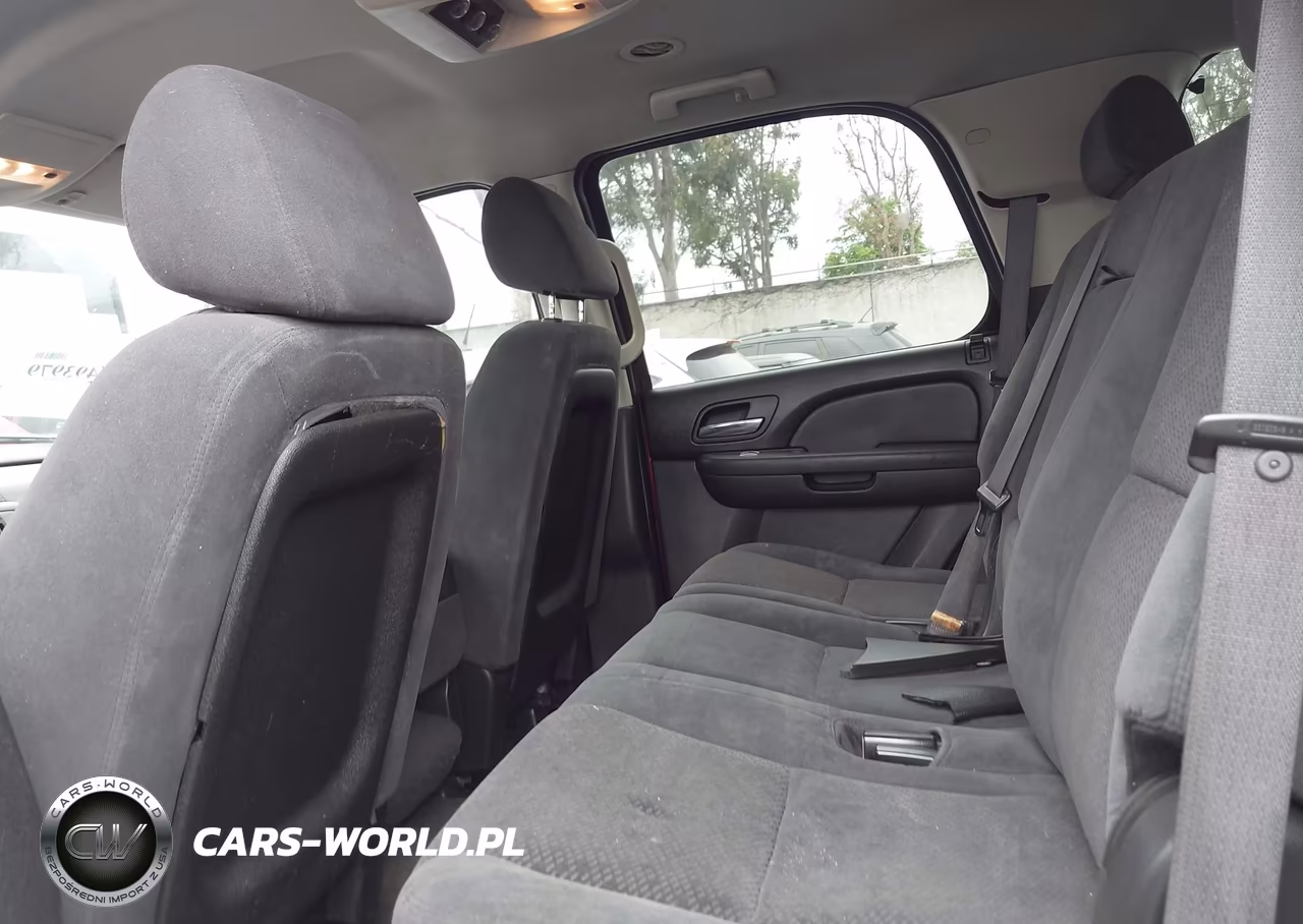 2007 Chevrolet Tahoe Ls VIN:1GNFC13C97R377727 - 14