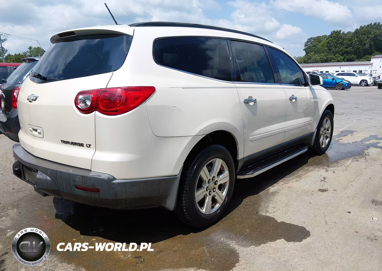 2011 Chevrolet Traverse Lt W-2Lt VIN:1GNKRJED1BJ405837 - 4