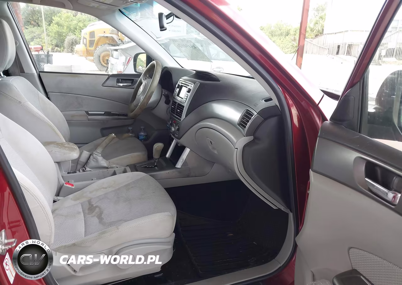 2013 Subaru Forester 2.5X Premium VIN:JF2SHADC2DH442492 - 5