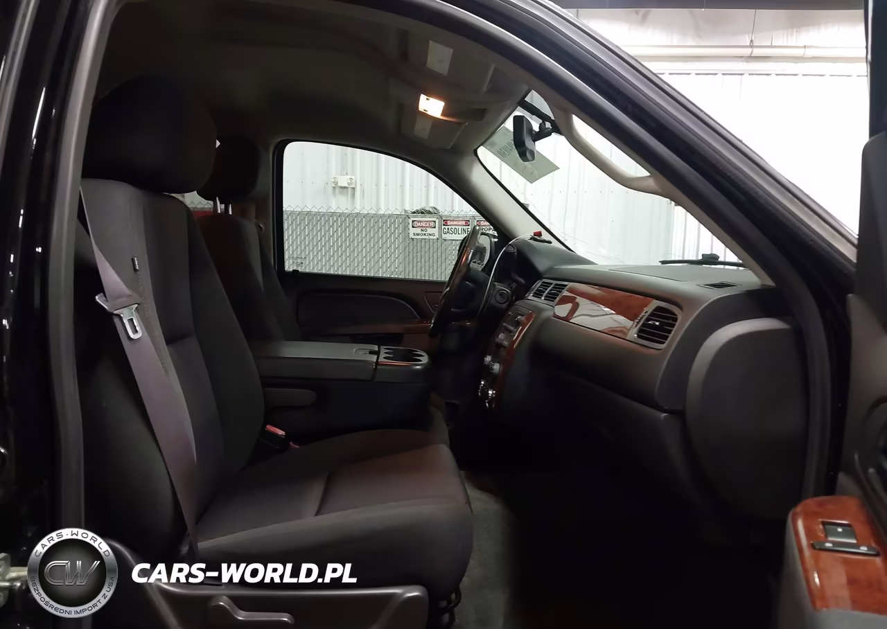2013 Chevrolet Avalanche Ls VIN:3GNTKEE72DG296738 - 5