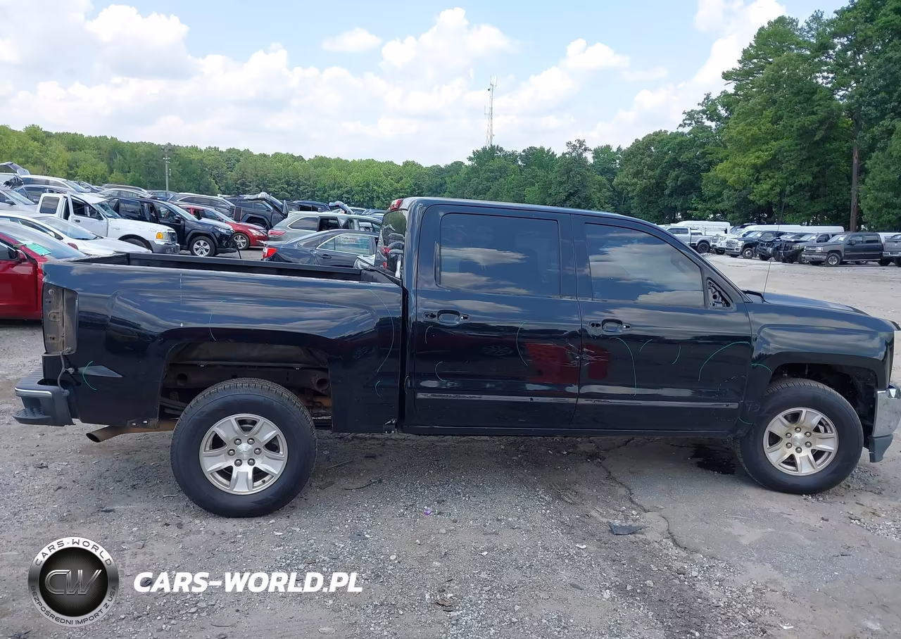 2018 Chevrolet Silverado 1500 Lt VIN:3GCPCREC5JG233219 - 14