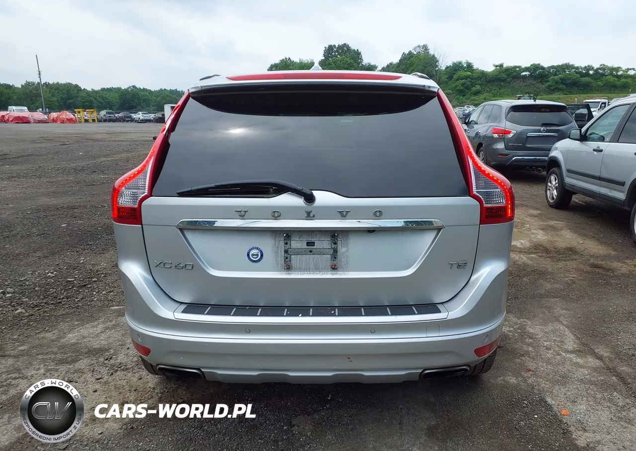 2016 Volvo Xc60 T5 Drive-E Premier VIN:YV440MDK1G2829711 - 16