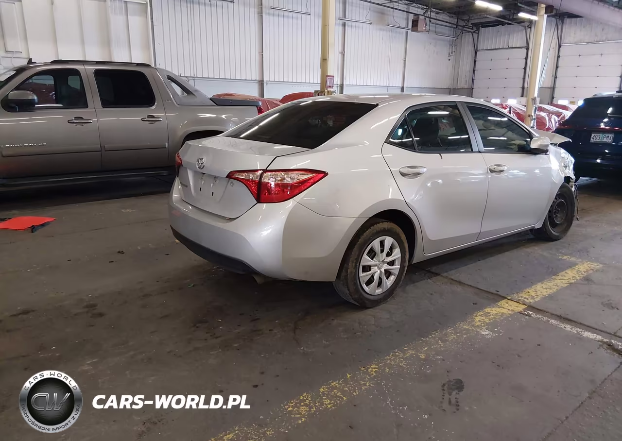 2019 Toyota Corolla L VIN:2T1BURHE0KC133030 - 4