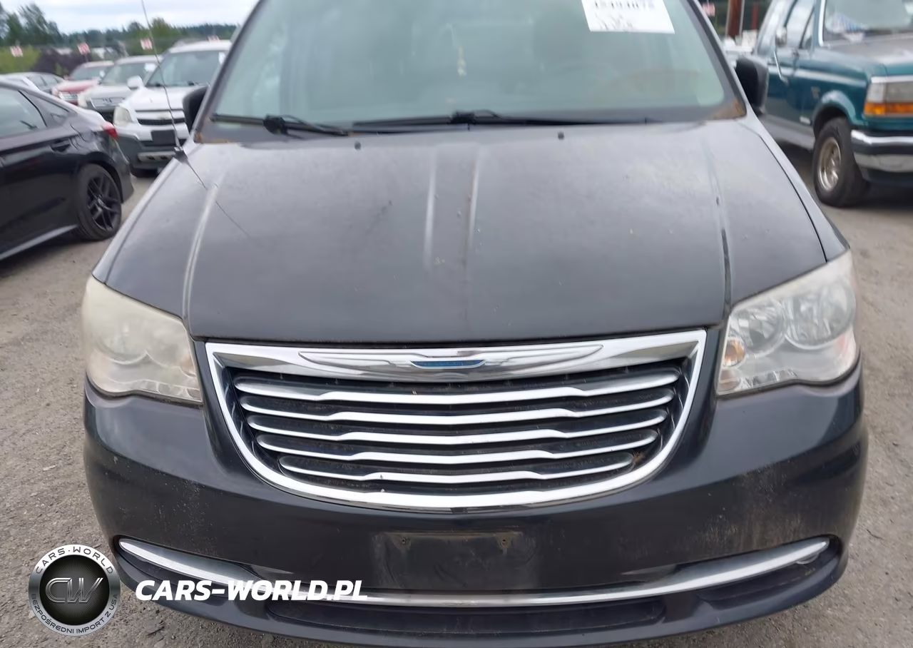 2011 Chrysler Town & Country Touring VIN:2A4RR5DGXBR739624 - 6