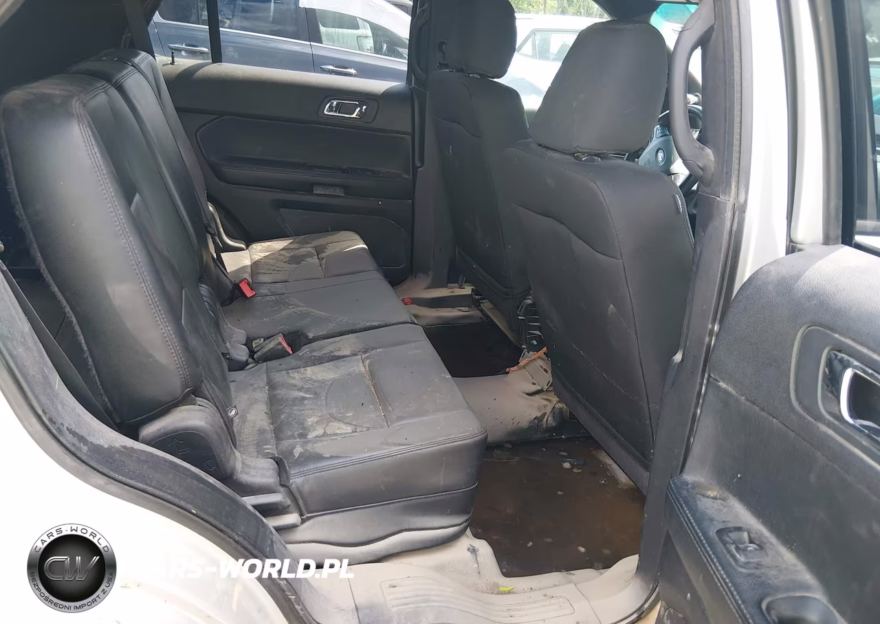 2016 Ford Utility Police Interceptor VIN:1FM5K8AR7GGA02076 - 8