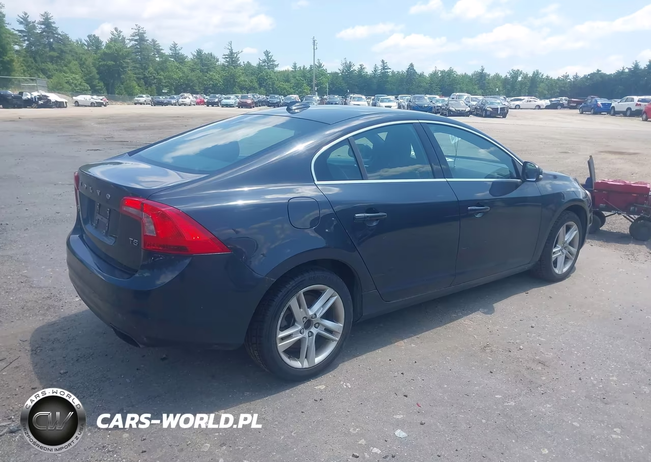 2015 Volvo S60 T5 Premier VIN:YV140MFK6F1346052 - 4