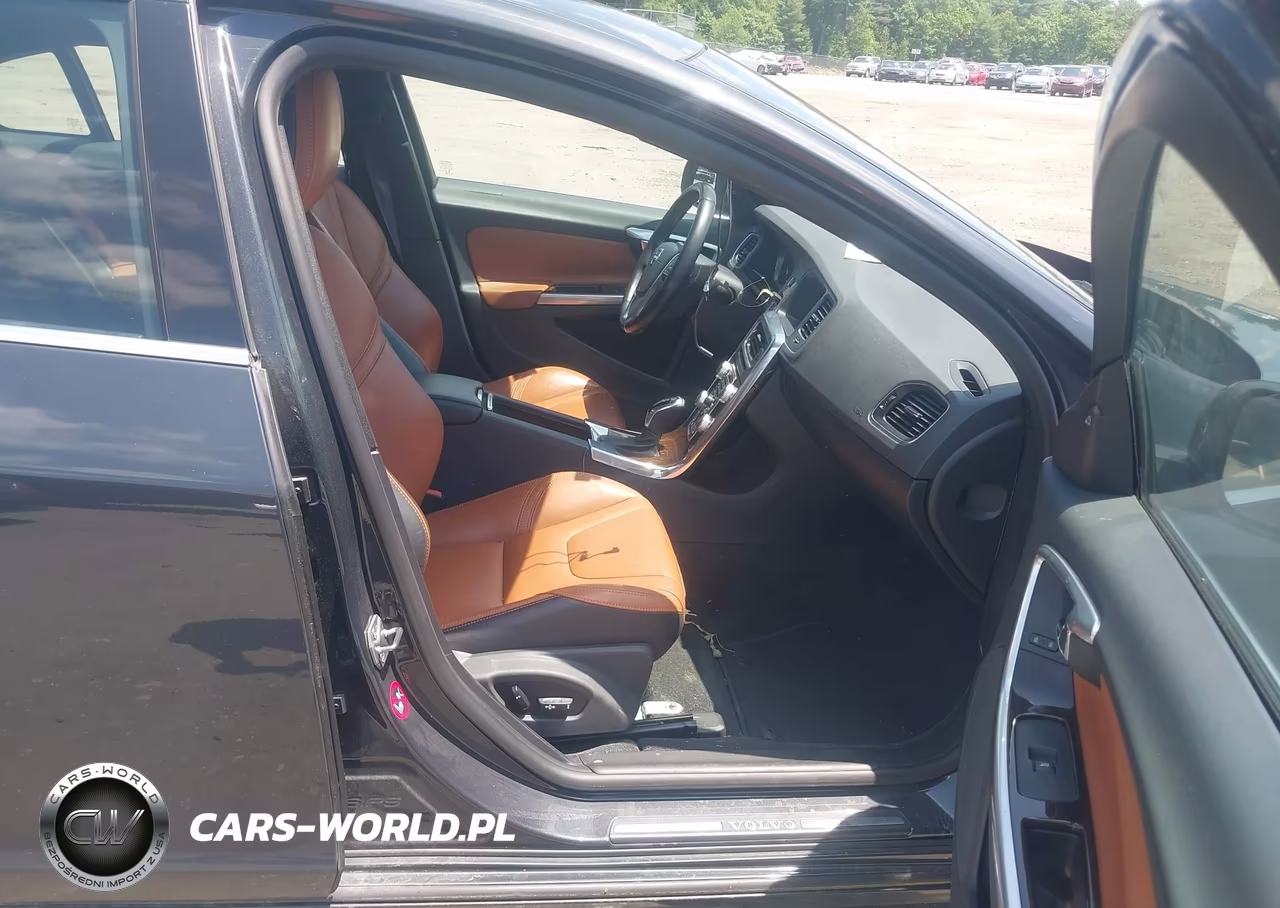 2015 Volvo S60 T5 Premier VIN:YV140MFK6F1346052 - 5