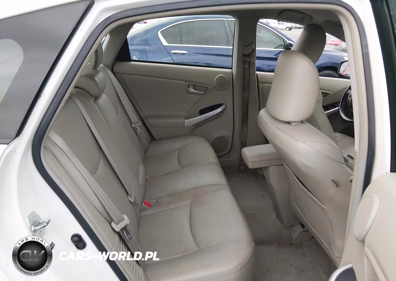 2010 Toyota Prius V VIN:JTDKN3DU1A0140245 - 8