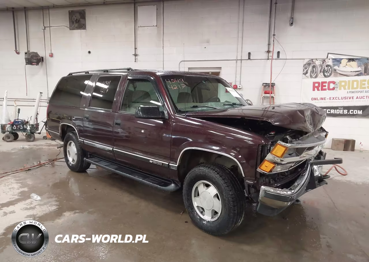 1997 Chevrolet Suburban 1500 VIN:3GNFK16R6VG153279 - 1