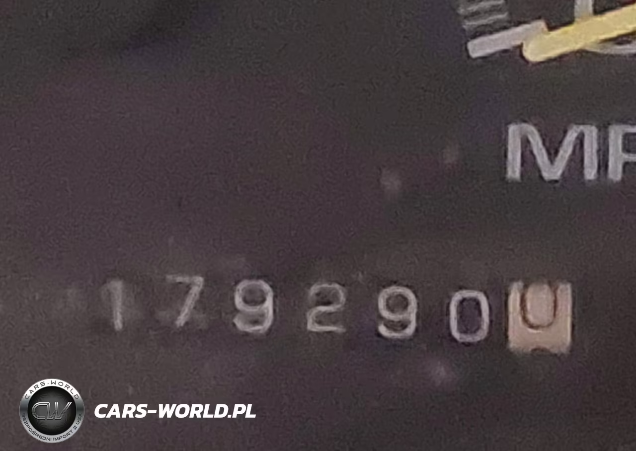 1997 Chevrolet Suburban 1500 VIN:3GNFK16R6VG153279 - 15
