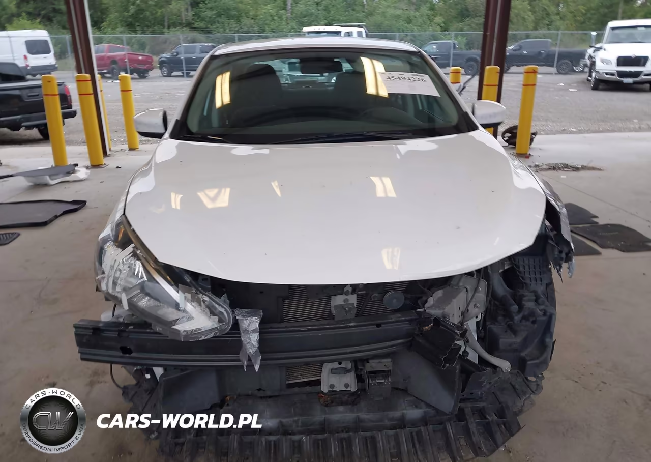 2018 Nissan Sentra S VIN:3N1AB7APXJY274416 - 12