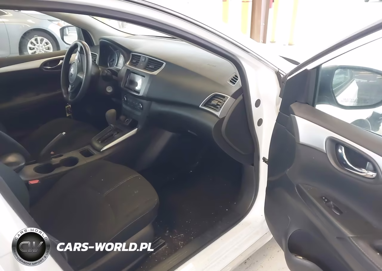 2018 Nissan Sentra S VIN:3N1AB7APXJY274416 - 5