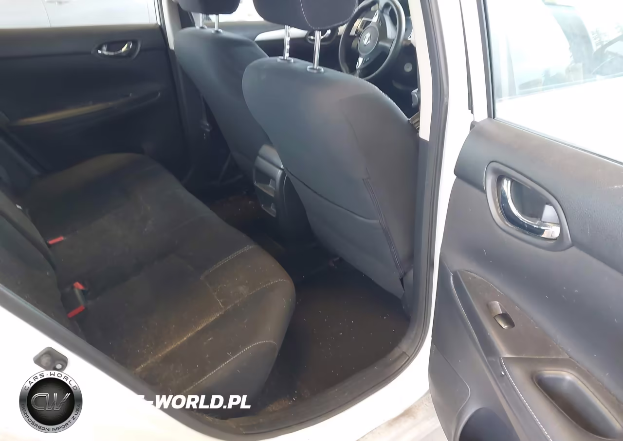 2018 Nissan Sentra S VIN:3N1AB7APXJY274416 - 8