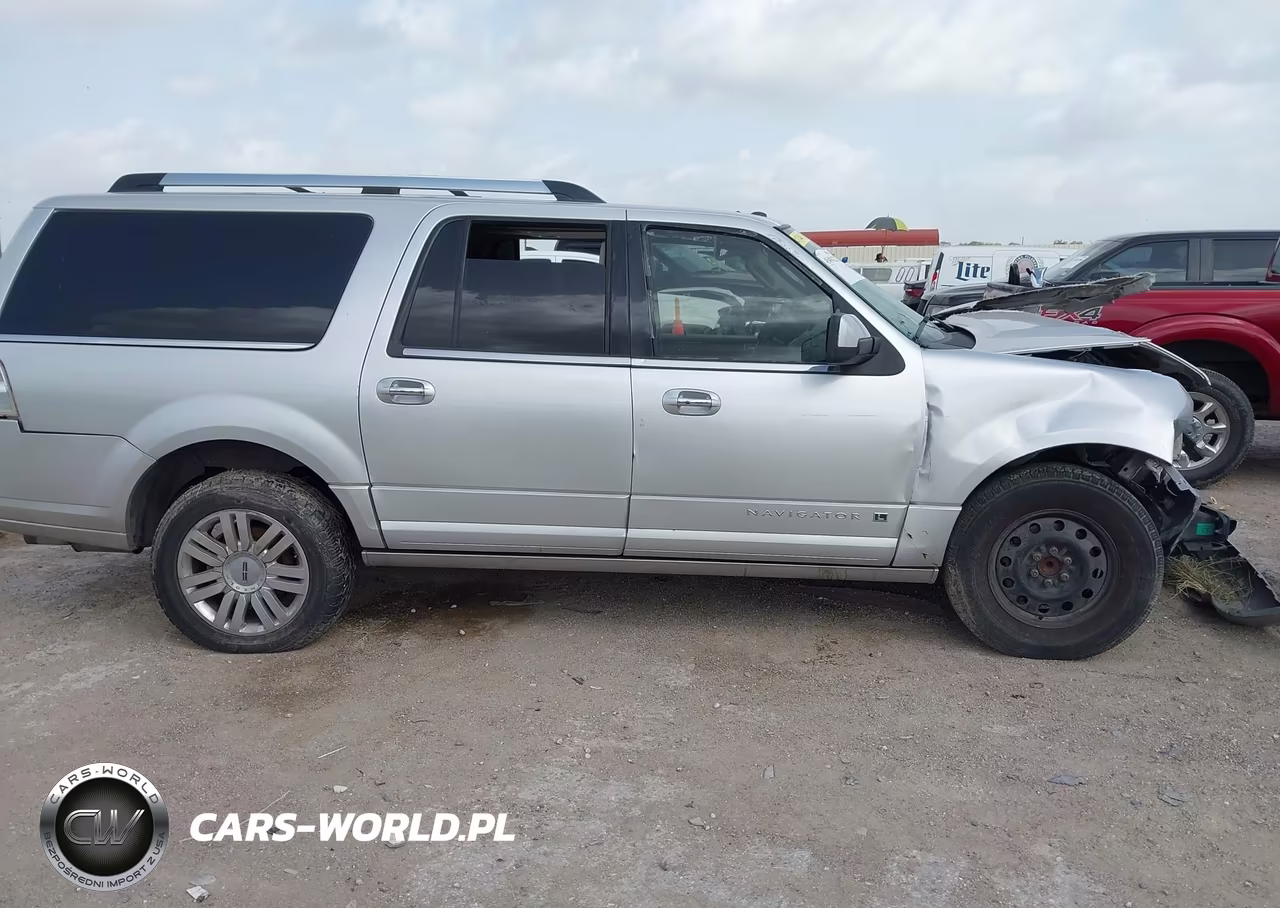 2013 Lincoln Navigator L VIN:5LMJJ3H56DEL02705 - 12