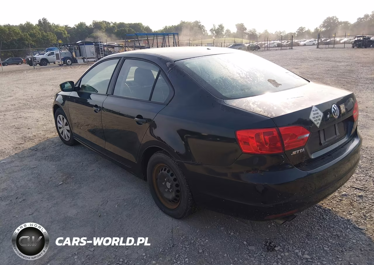 2014 Volkswagen Jetta 2.0L S VIN:3VW2K7AJ7EM403994 - 3