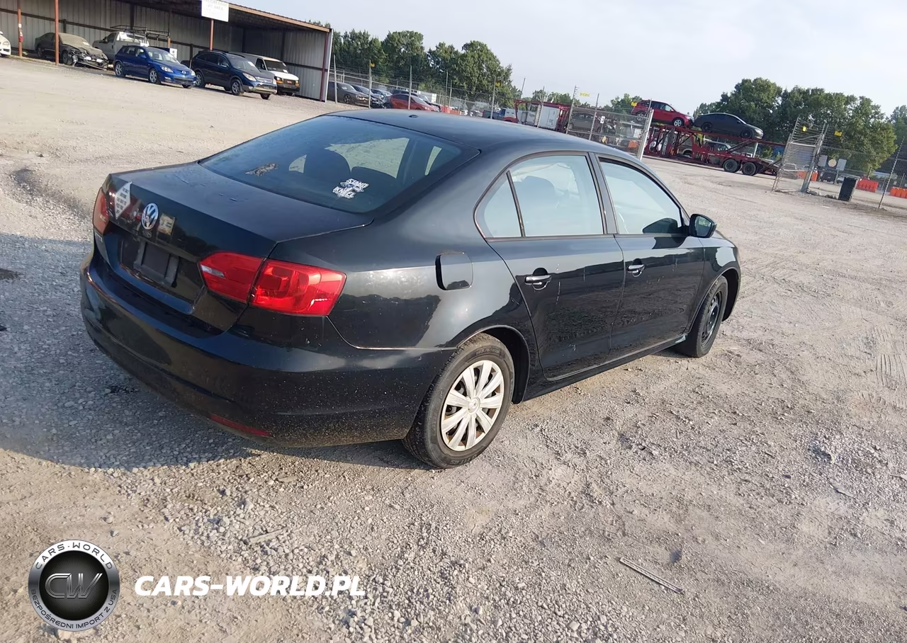 2014 Volkswagen Jetta 2.0L S VIN:3VW2K7AJ7EM403994 - 4