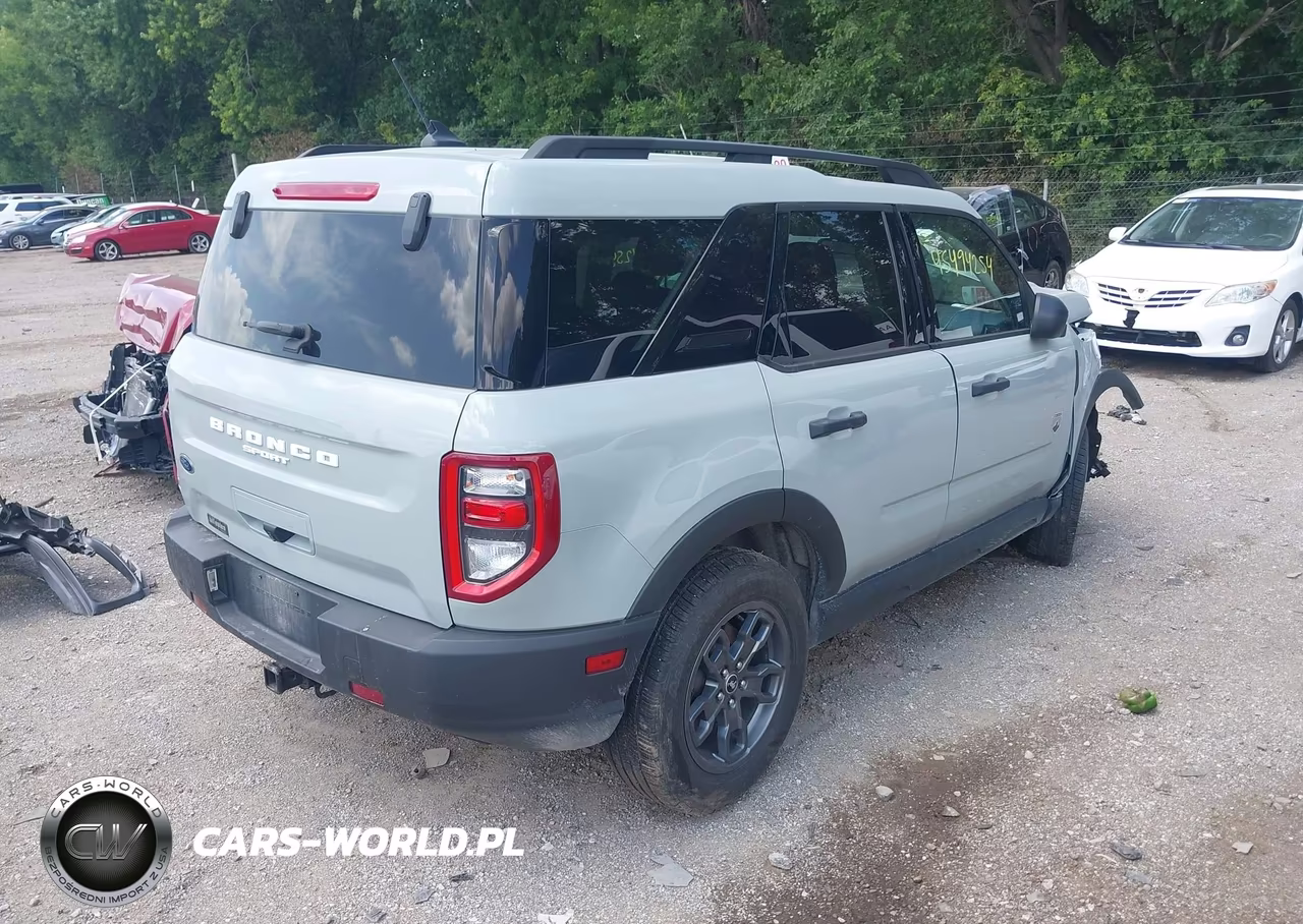 2022 Ford Bronco Sport Big Bend VIN:3FMCR9B6XNRD92576 - 4