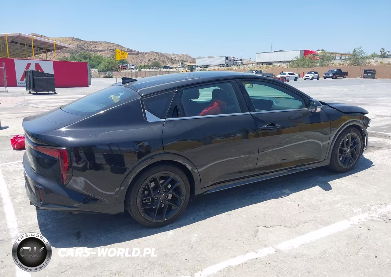 2025 Kia K4 Gt-Line Turbo VIN:3KPFW4DC4SE102383 - 14