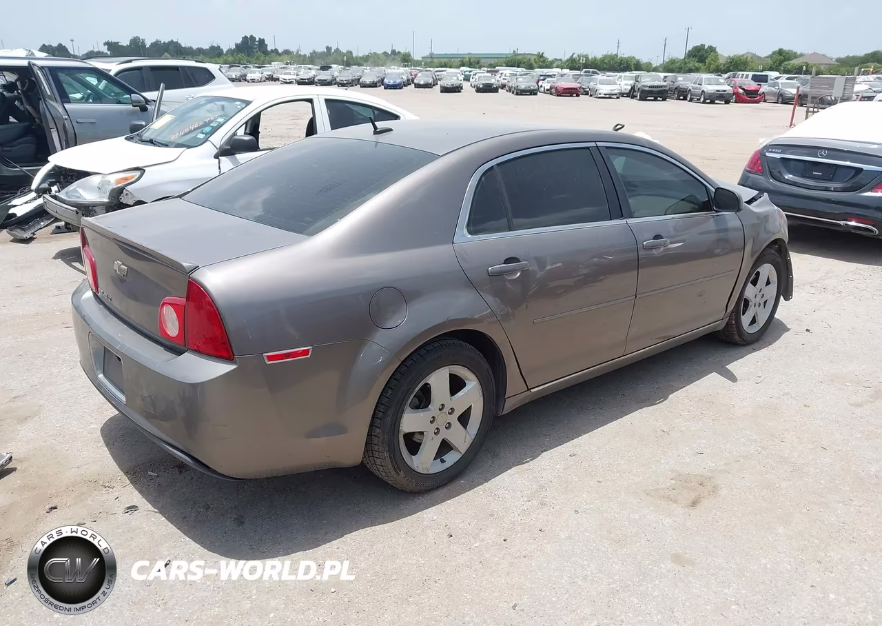 2011 Chevrolet Malibu 1Lt VIN:1G1ZC5E13BF372888 - 4