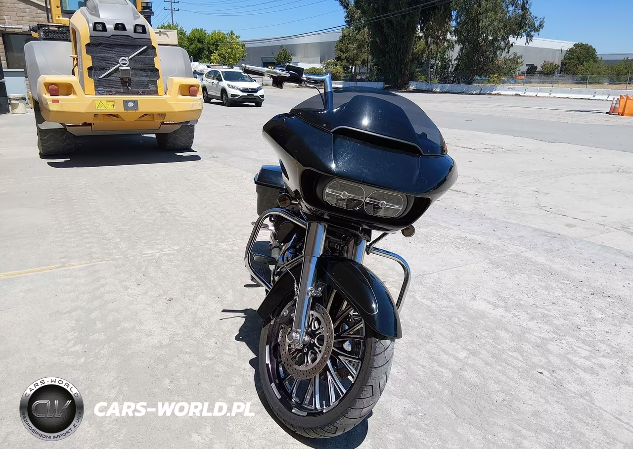 2015 Harley-Davidson Fltrxs Road Glide Special VIN:1HD1KTM3XFB641527 - 5