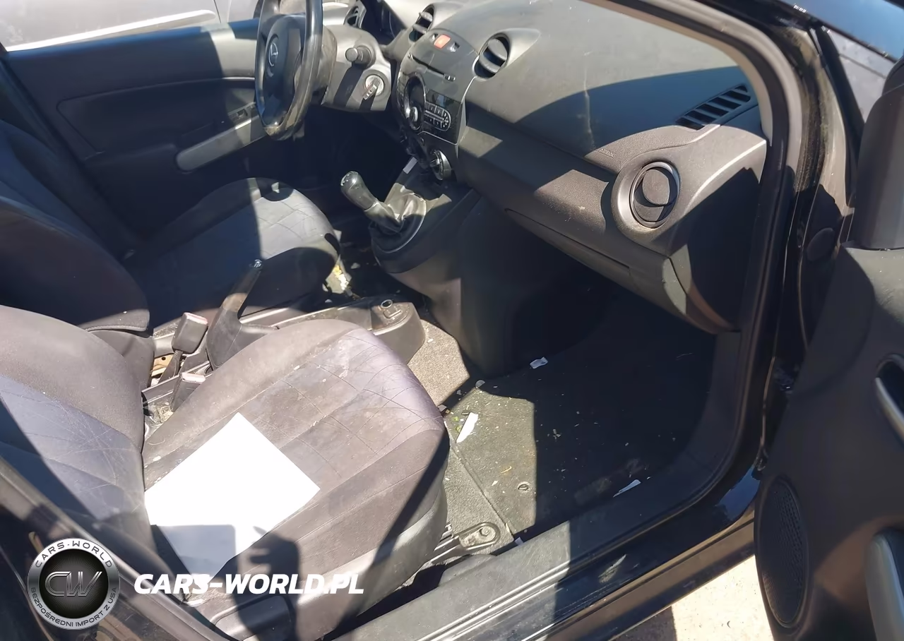 2012 Mazda Mazda2 Sport VIN:JM1DE1KY9C0140158 - 5