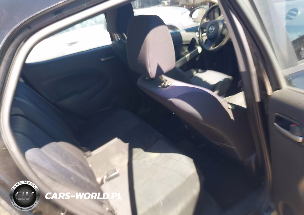 2012 Mazda Mazda2 Sport VIN:JM1DE1KY9C0140158 - 8
