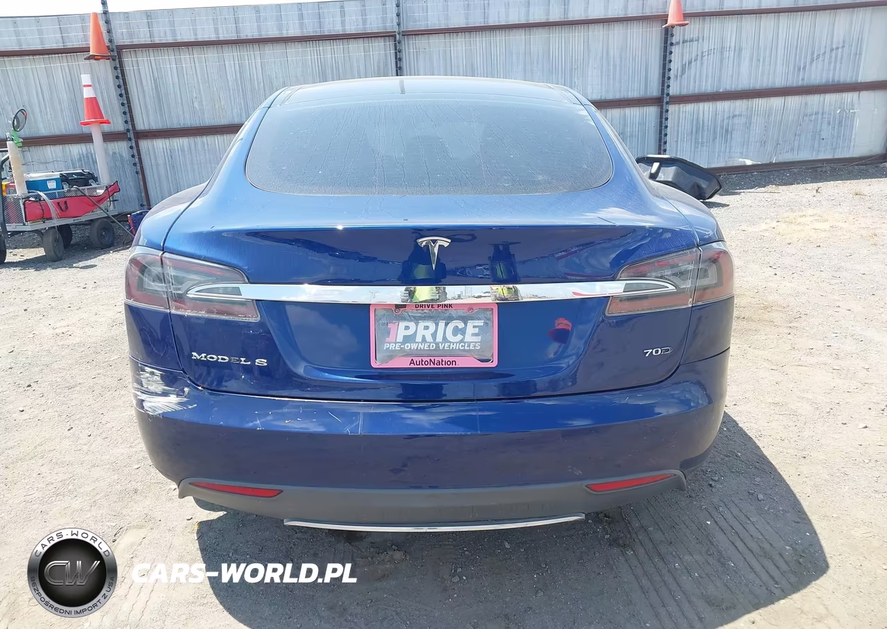 2015 Tesla Model S 70D-85D-P85D VIN:5YJSA1S26FF090839 - 17