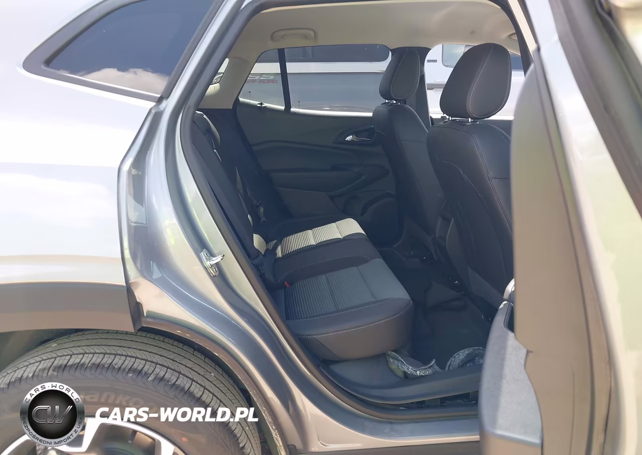 2026 Chevrolet Trax Fwd Lt VIN:KL77LHEP0TC140320 - 8