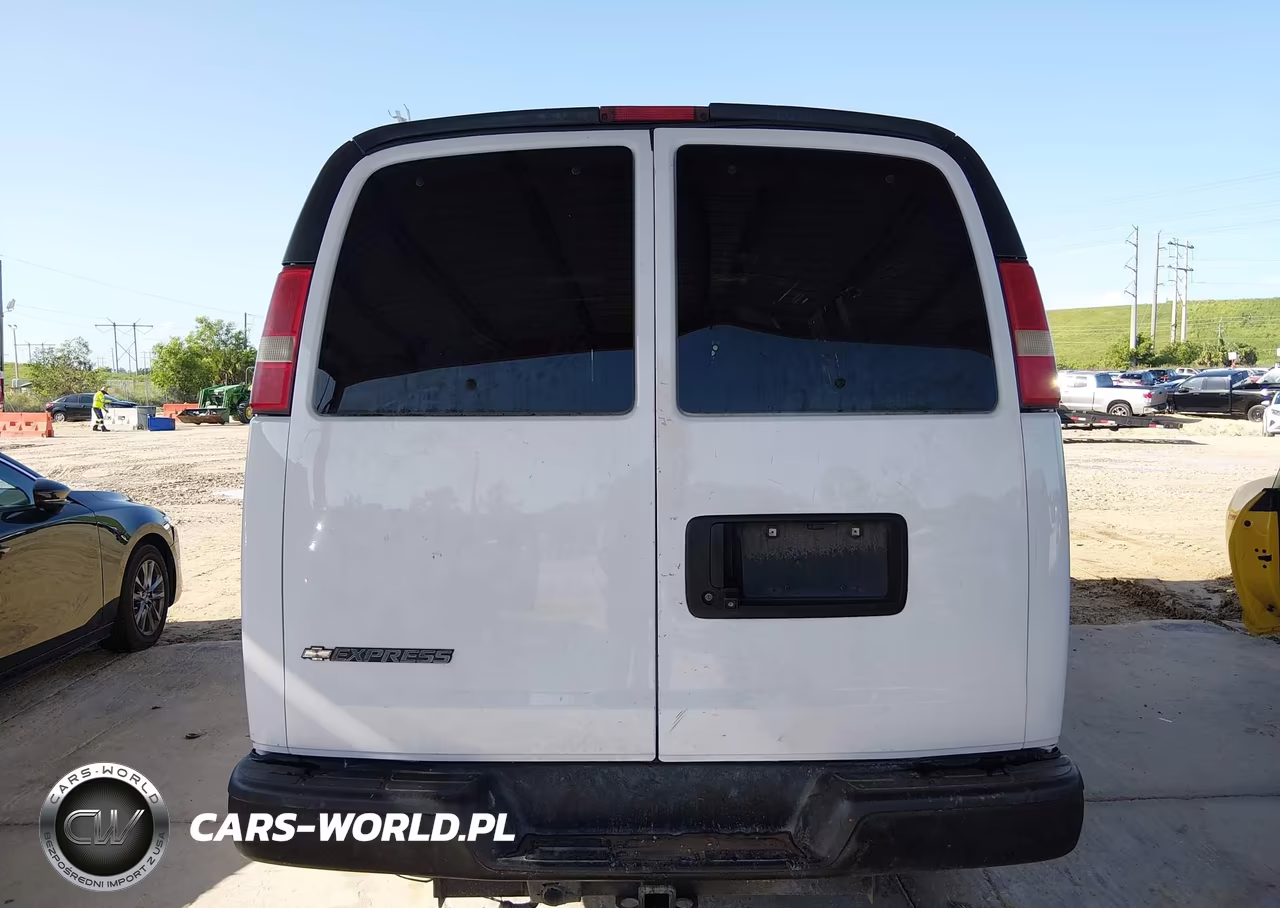 2014 Chevrolet Express 2500 Work Van VIN:1GCWGFCA4E1214200 - 16