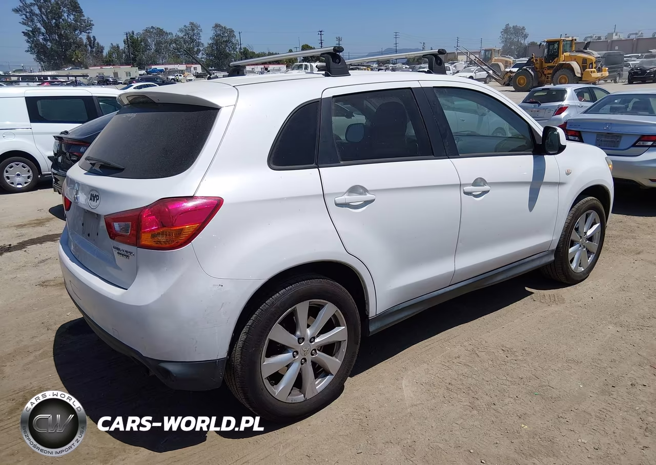 2014 Mitsubishi Outlander Sport Es VIN:4A4AP3AU4EE025604 - 4