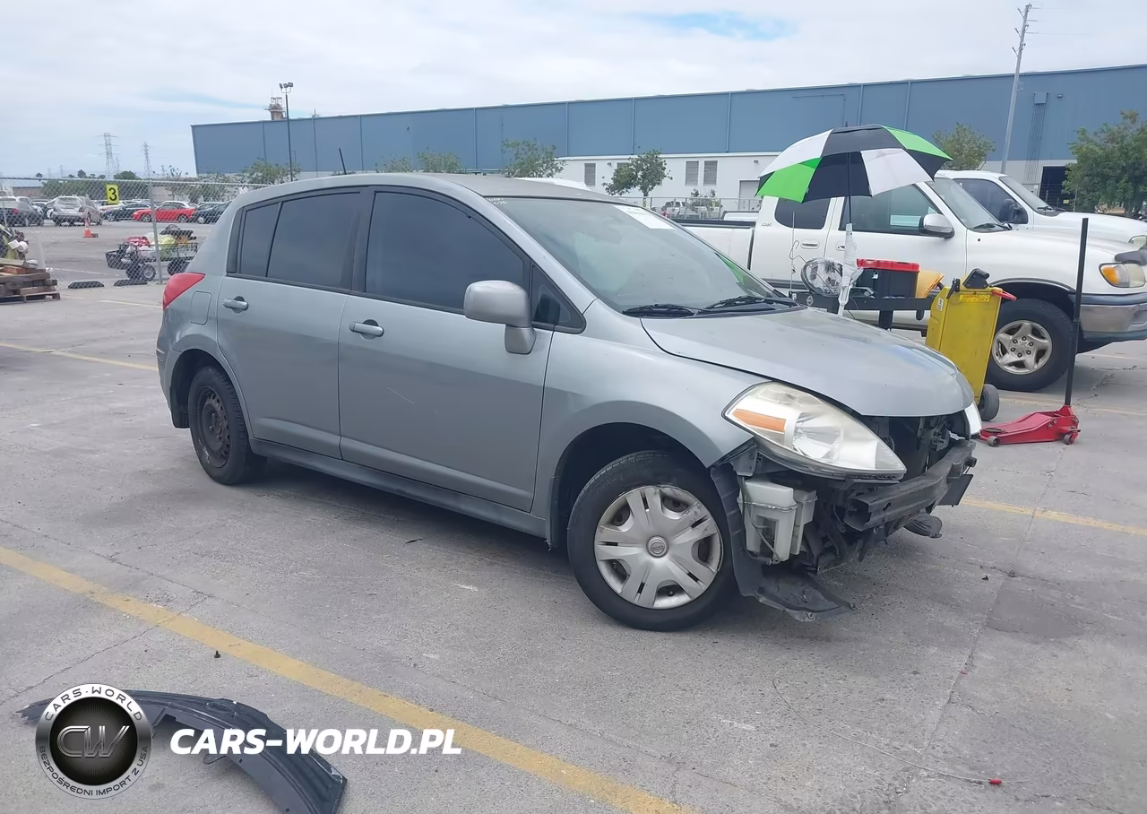 2010 Nissan Versa 1.8S