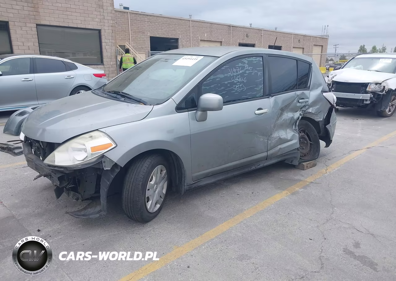 2010 Nissan Versa 1.8S VIN:3N1BC1CPXAL427207 - 2