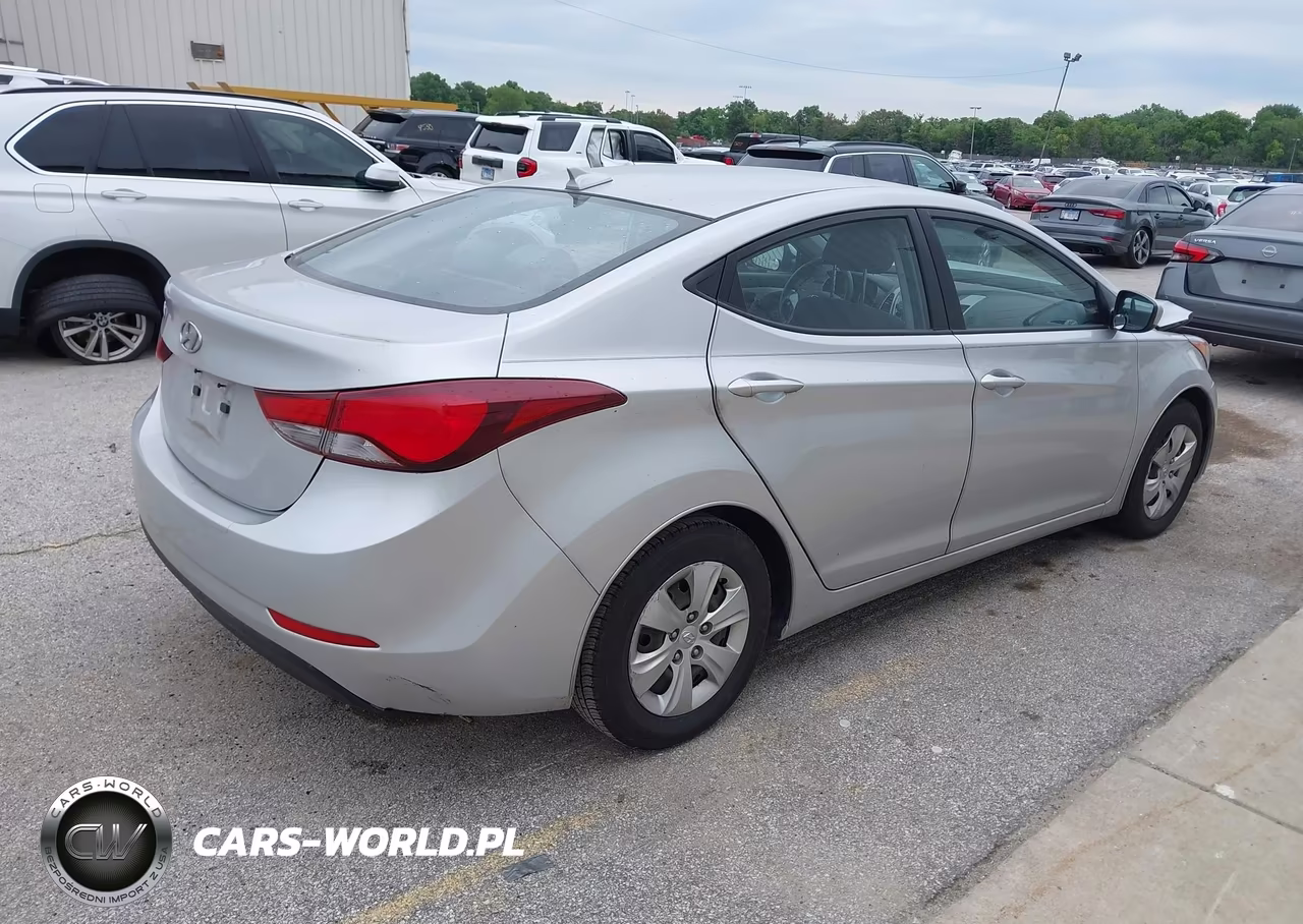 2016 Hyundai Elantra Se VIN:KMHDH4AE1GU583589 - 4