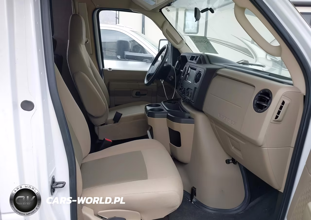 2017 Ford E-450 Cutaway VIN:1FDXE4FS9HDC07017 - 5