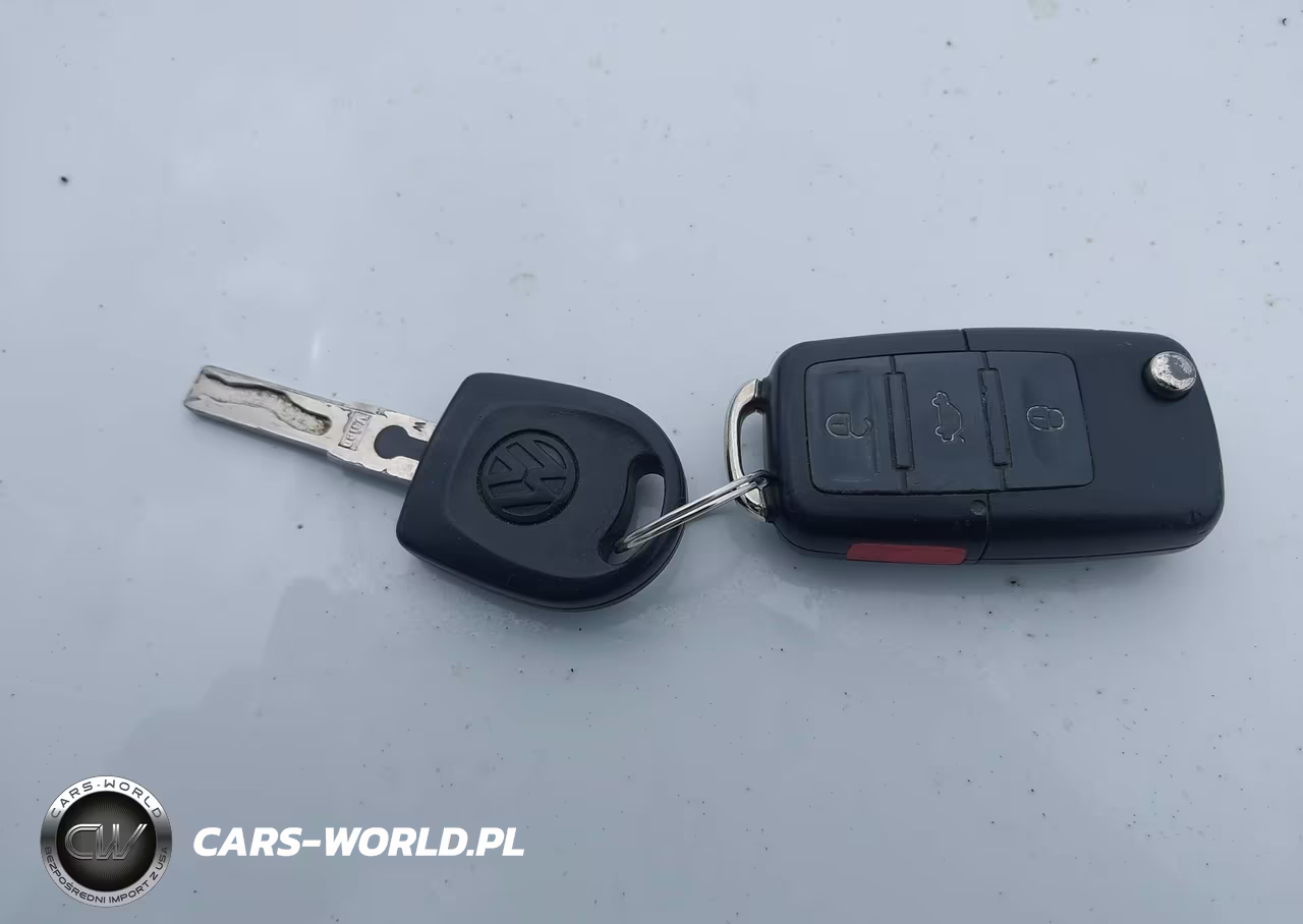 2006 Volkswagen New Beetle 2.5 VIN:3VWRW31C16M424046 - 11