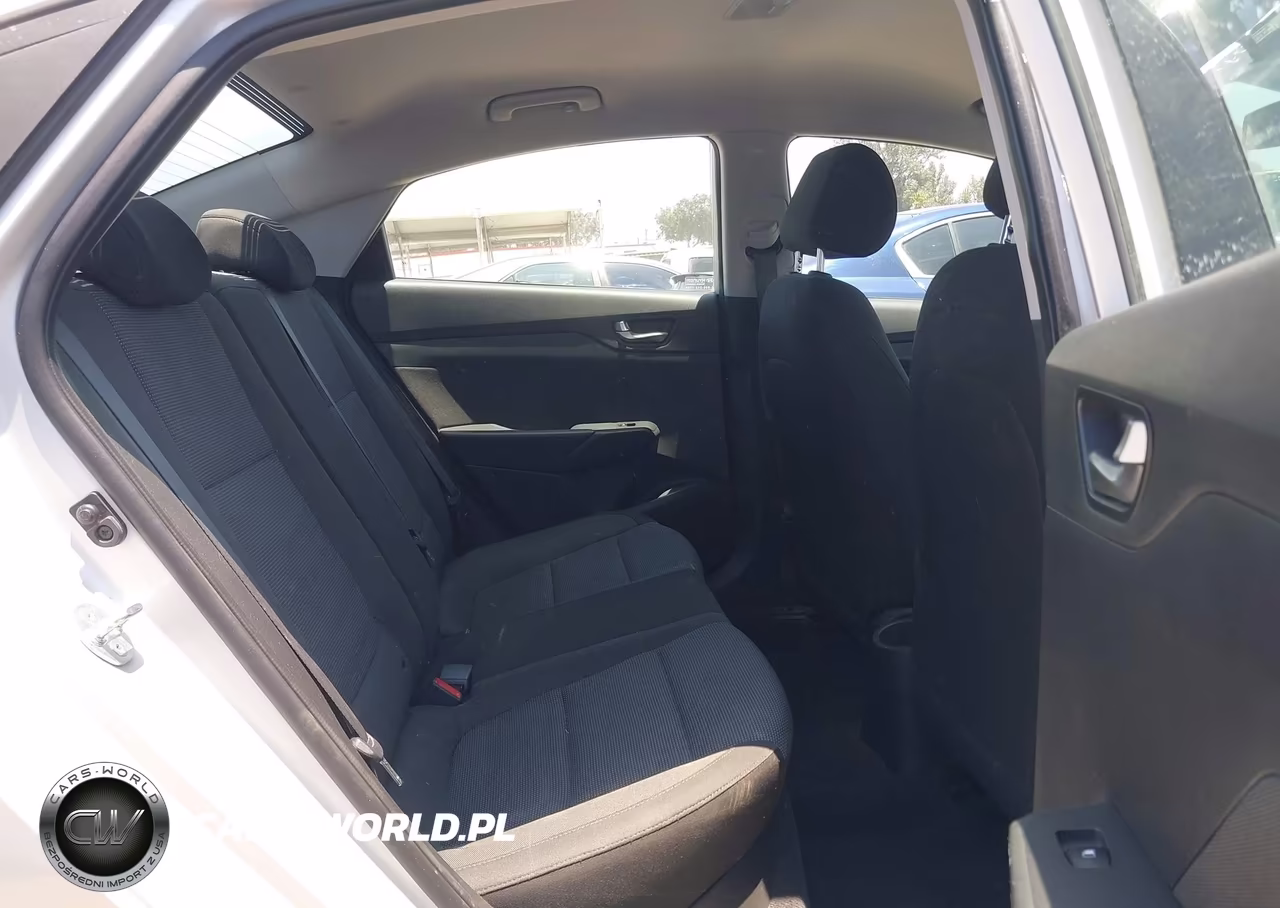 2021 Hyundai Accent Se VIN:3KPC24A69ME149084 - 8