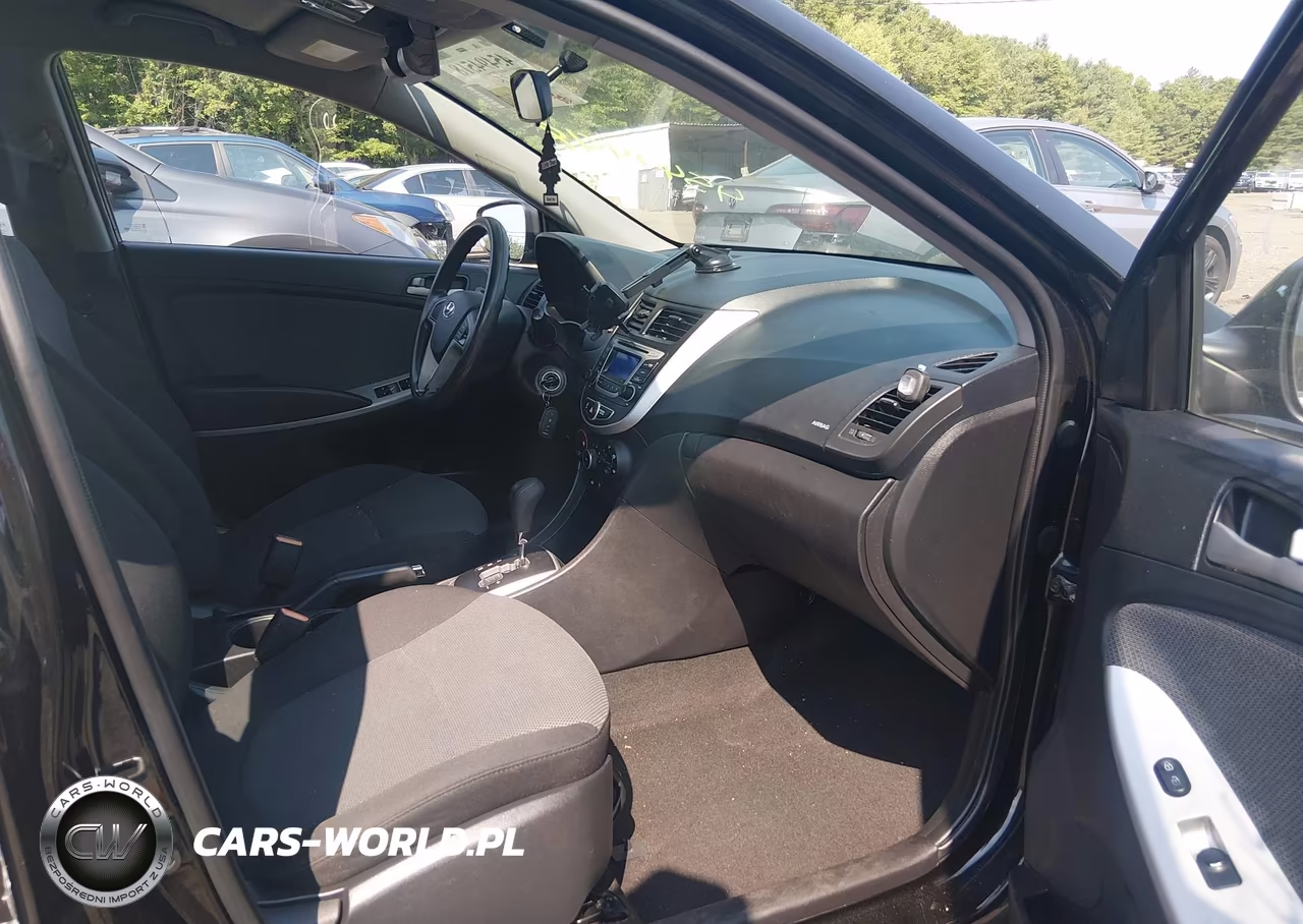 2014 Hyundai Accent Gs VIN:KMHCT5AE5EU194001 - 5