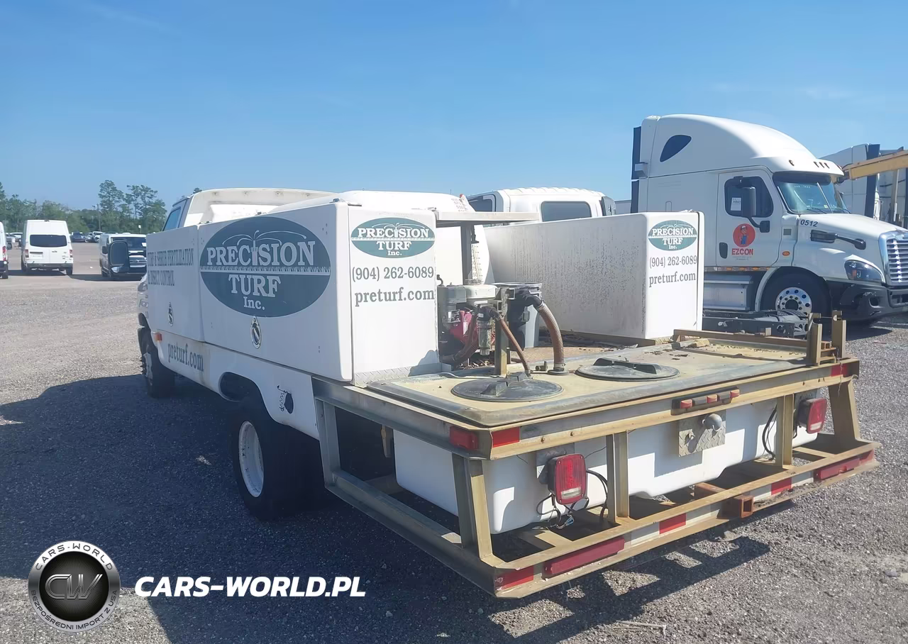 2010 Ford E-450 Cutaway VIN:1FDXE4FL2ADA44502 - 3