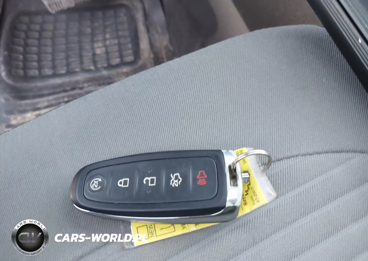2019 Ford Escape Se VIN:1FMCU9GD0KUA07763 - 11